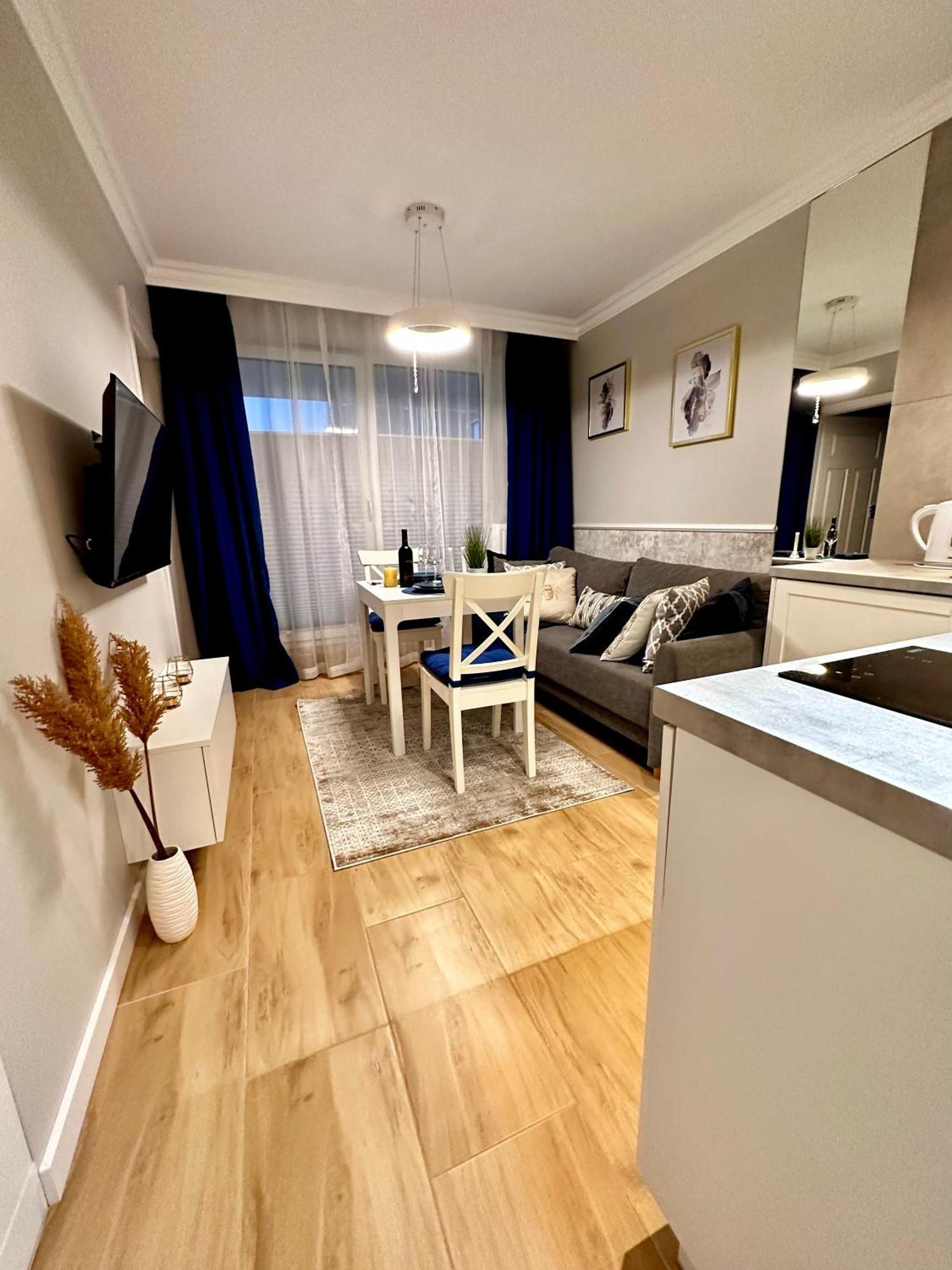 Apartamenty Kielce- Apartament Szmaragd Przy Zalew Kielecki, Faktura, Parking, Centrum 外观 照片