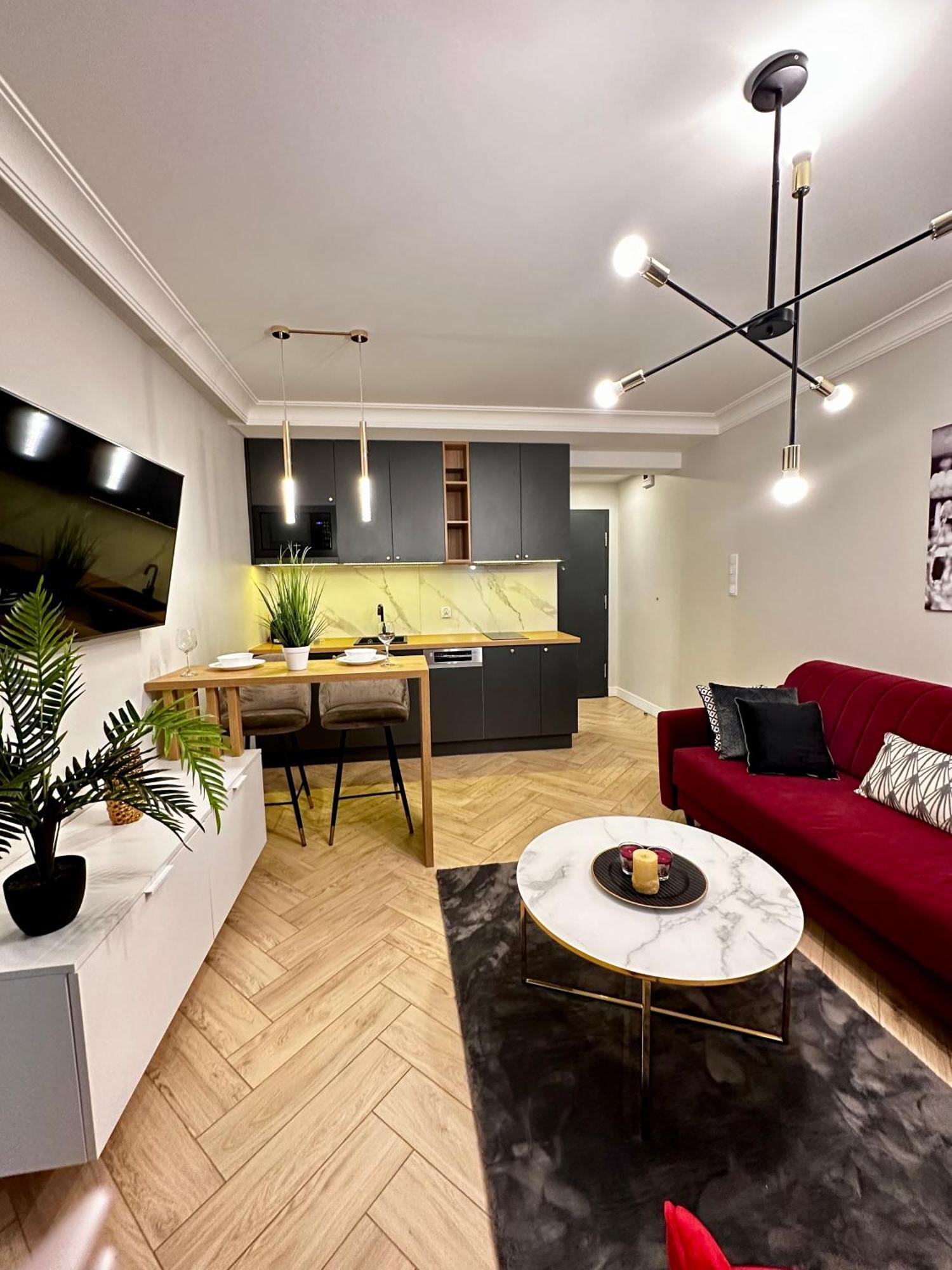 Apartamenty Kielce- Apartament Szmaragd Przy Zalew Kielecki, Faktura, Parking, Centrum 外观 照片